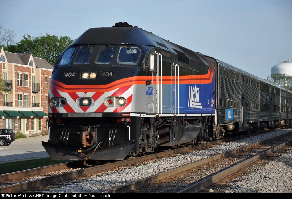 Commuter comes into the station